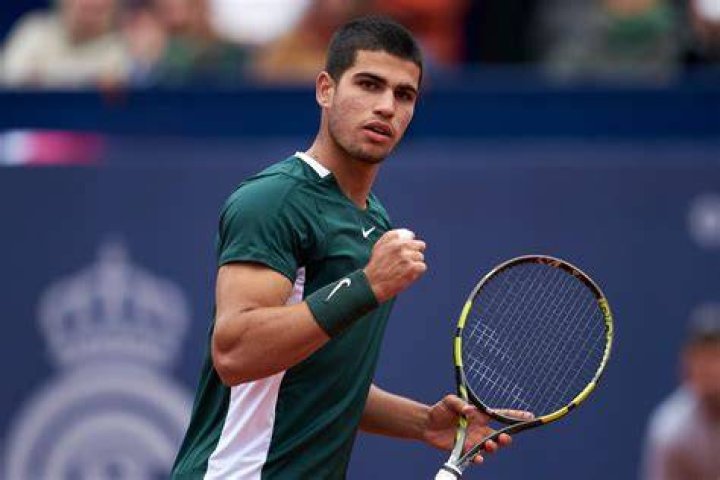 Carlos Alcaraz's VERY supportive dad was a promising tennis playe