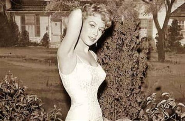 Did Barbara Eden Die, Death News Real Or Hoax? Age And Family |