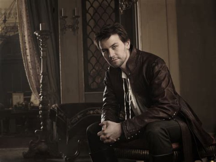 Exclusive Interview REIGN star Torrance Coombs talks about Season 1