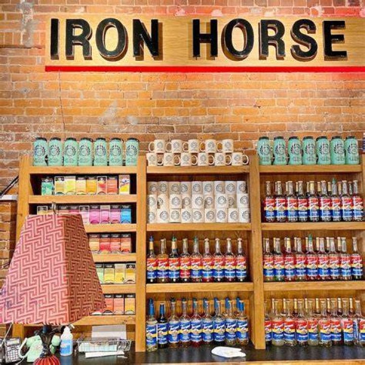 Iron Horse Coffee Company in Rogers LaptrinhX / News