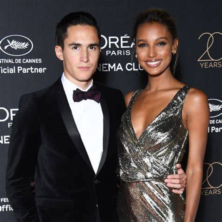 Juan David Borrero Wiki, Biography, Age,Jasmine Tookes's Fiance, Net Worth, Height, Photos