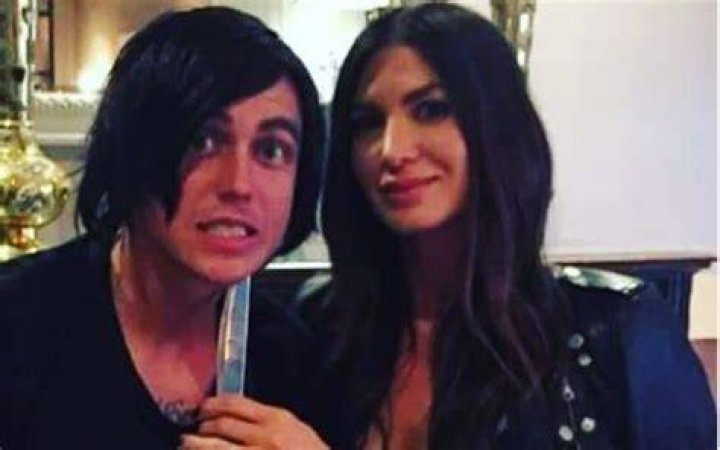 Kellin Quinn Bio, Facts, Marriage & Family Life of Rock Singer