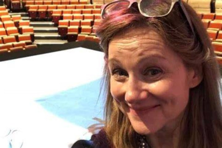 Laura Linney Children