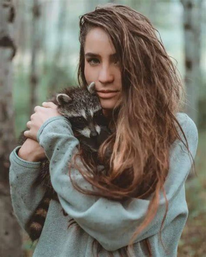 Skylyn beaty snapchat Discover skylynbeaty 's popular videos