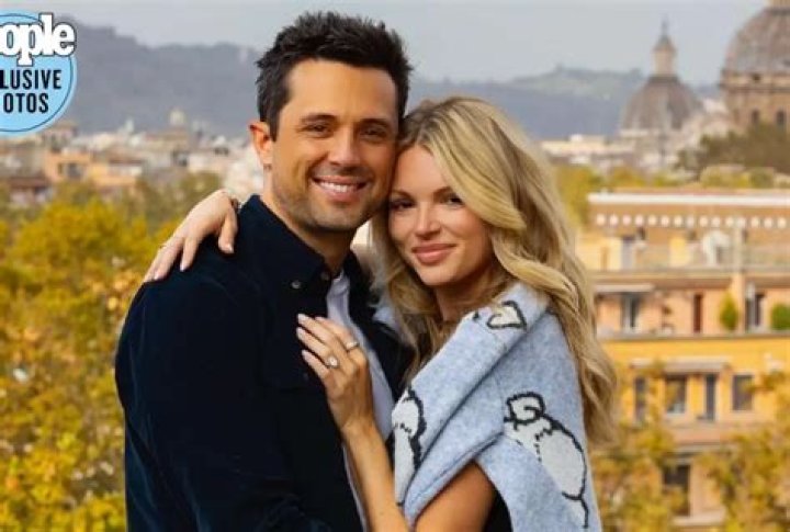 Stephen Bio, Age, Height, Wife, Net Worth, Wiki StarsWiki