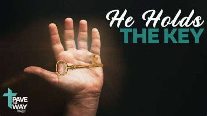 Who Holds The Key To Unraveling The Mystery?, Yoo-height